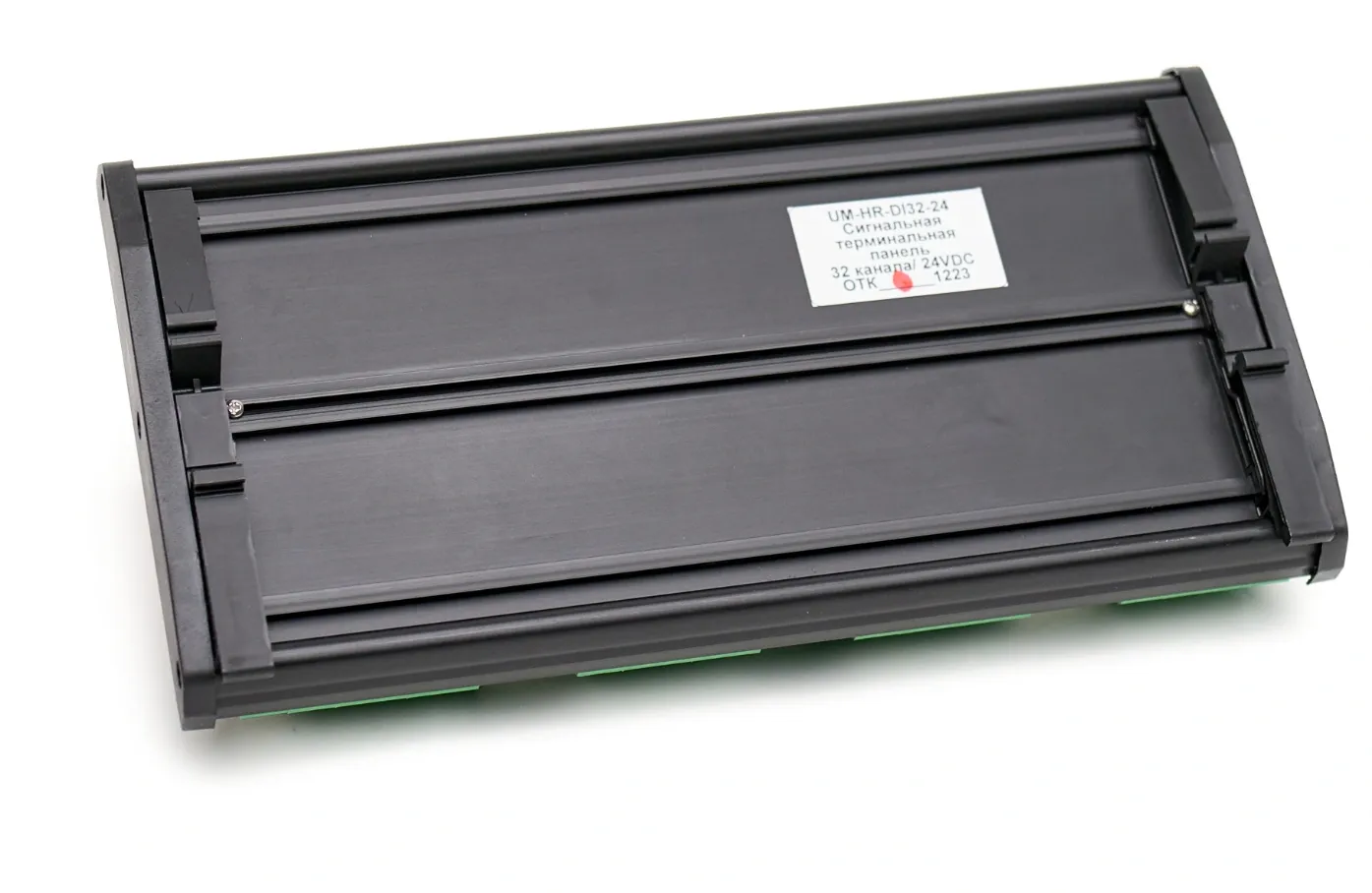Терминальные панели серии UM-HR сзади